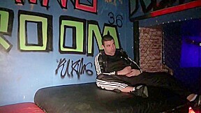 Fetish party sneaker in the open mind club in Barcelona – CrunchBoy