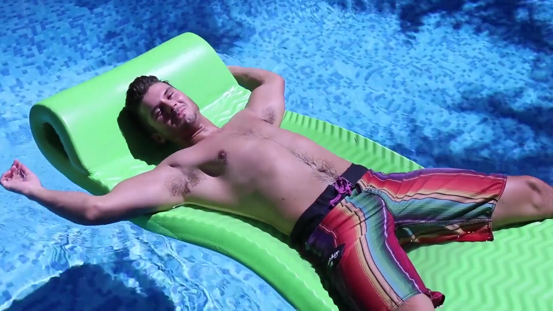 Jerks Off And Wants To Be Uncut With Clark Bates