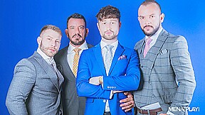 X-Mas Eve Boardroom Play – MENatPLAY