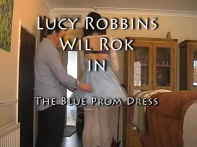 Guy swallows crossdressers cum